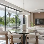Marbesa Beachside Lux Marbella