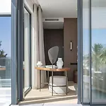 Marbesa Beachside Lux 빌라 마르베야