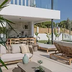 Marbesa Beachside Lux Marbella