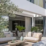Marbesa Beachside Lux * Marbella
