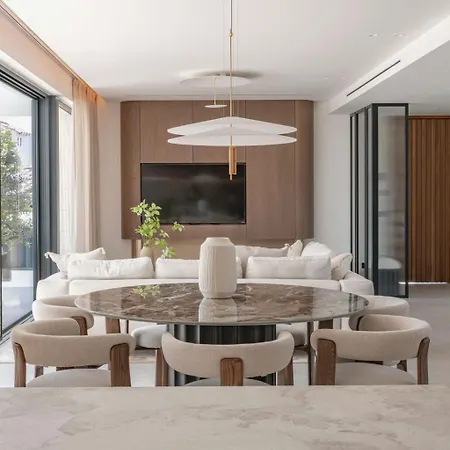 Вилла Marbesa Beachside Lux