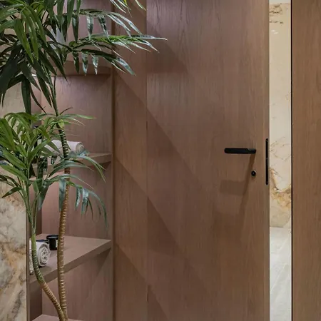 Marbesa Beachside Lux Μαρμπέλλα