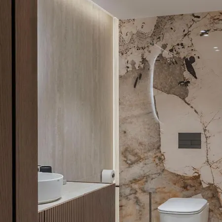 Marbesa Beachside Lux فيلة