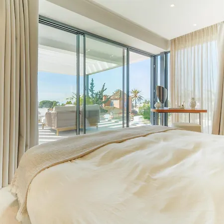 Marbesa Beachside Lux ماربيا