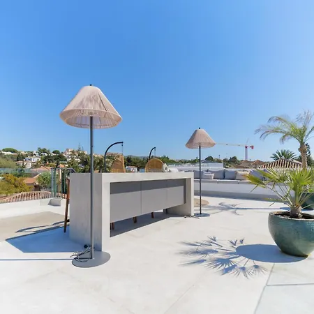 Marbesa Beachside Lux ماربيا