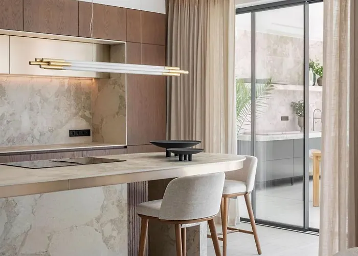 Marbesa Beachside Lux * Marbella