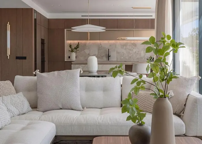 Marbesa Beachside Lux