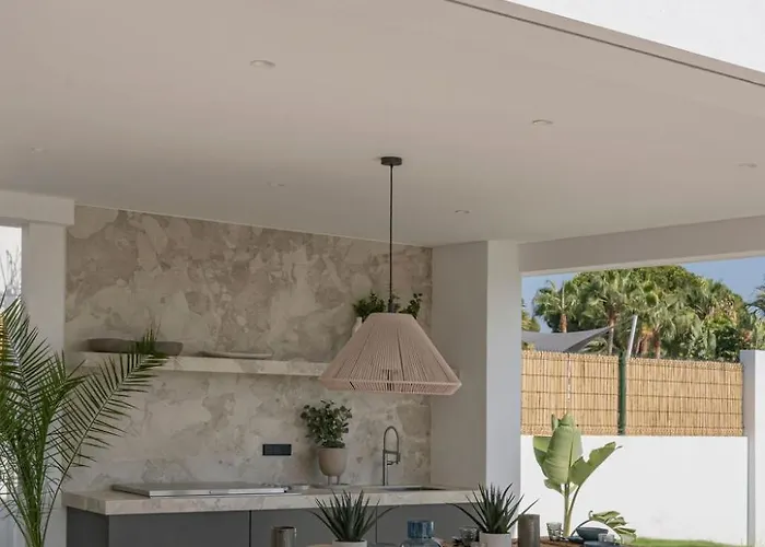 Marbesa Beachside Lux *