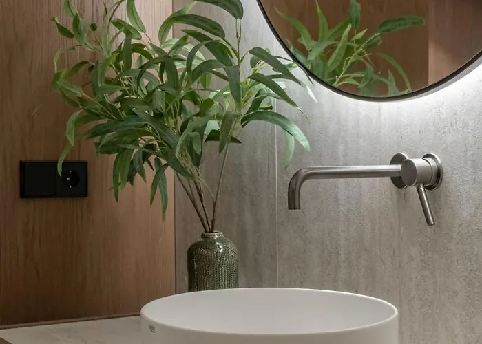 Marbesa Beachside Lux Willa