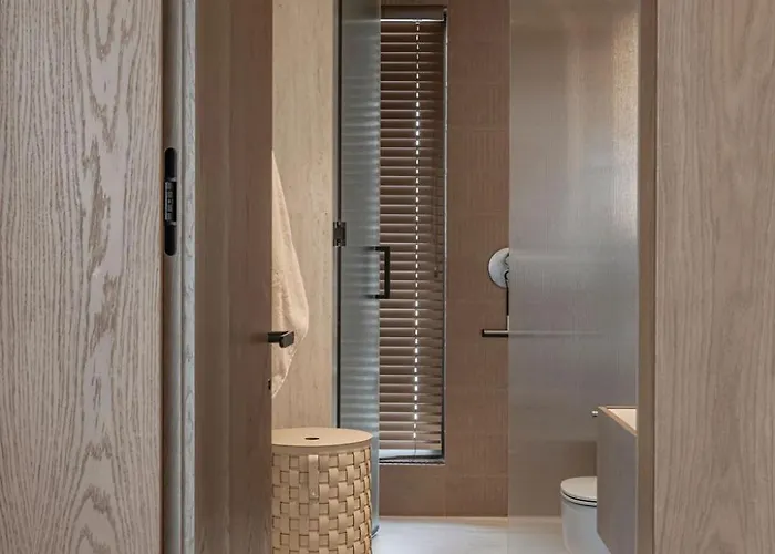 Willa Marbesa Beachside Lux *