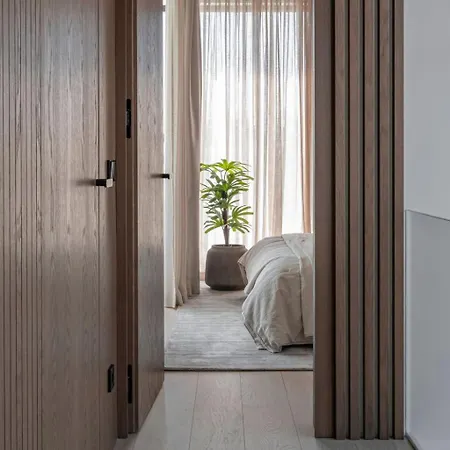 Marbesa Beachside Lux Vila