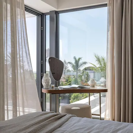 Vila Marbesa Beachside Lux Marbella