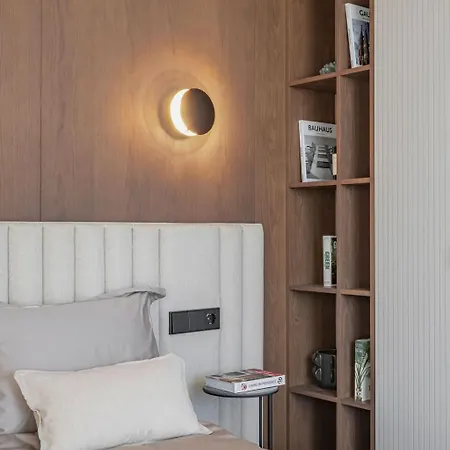 Marbesa Beachside Lux Vila *